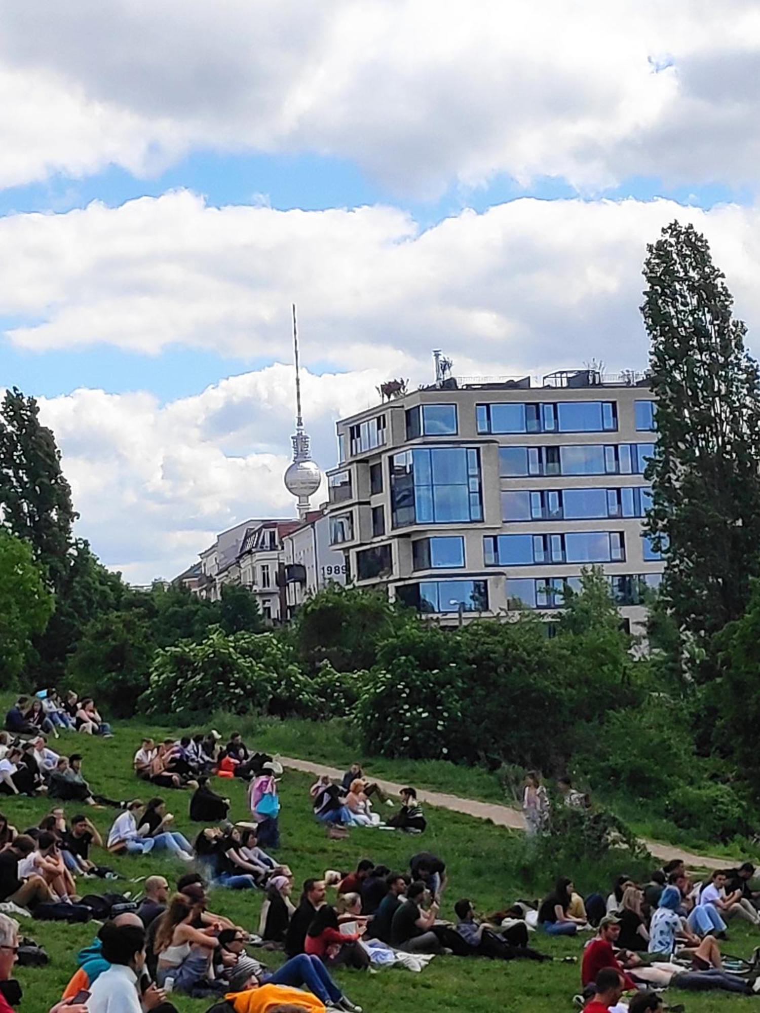 Mini-Apartment Ruhig Und Verkehrsguenstig In เบอร์ลิน ภายนอก รูปภาพ